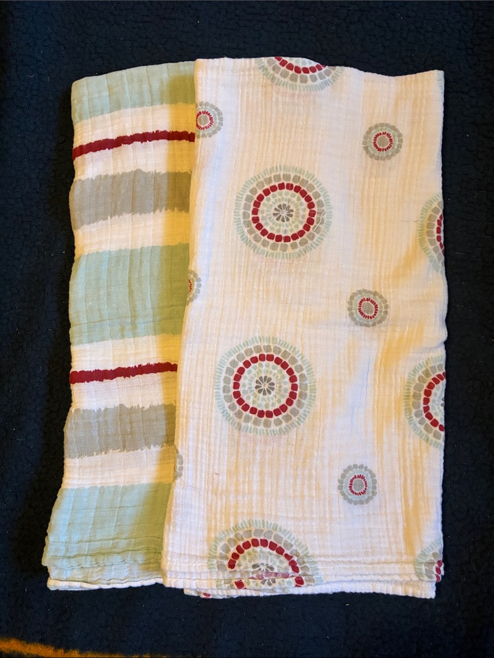 aden + anais Muslin Swaddle Set in Sage, Cream & Red Accents